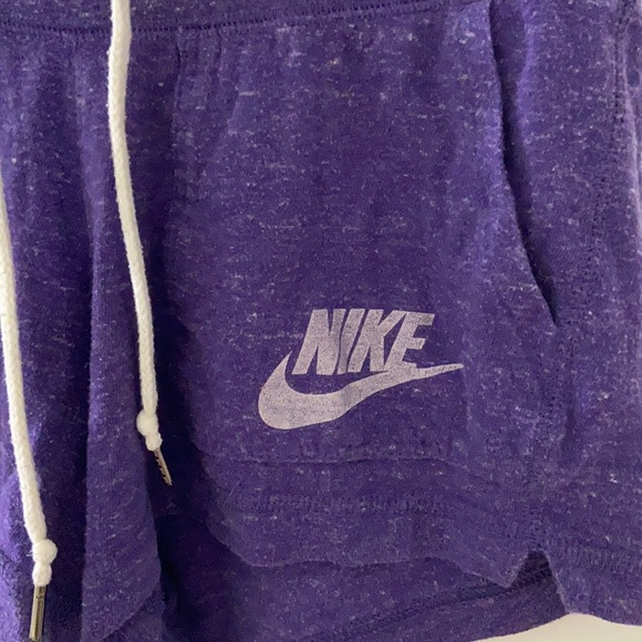 heathered nike shorts - Picture 3 of 5
